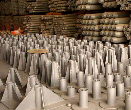 惠州钢网架支托